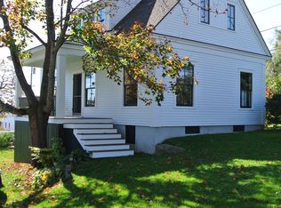 17 Pacific St, Rockland, ME 04841