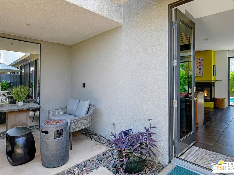 1456 E Baristo Rd — Photo 11