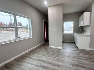 400 Boren Blvd #1, Seminole, OK 74868