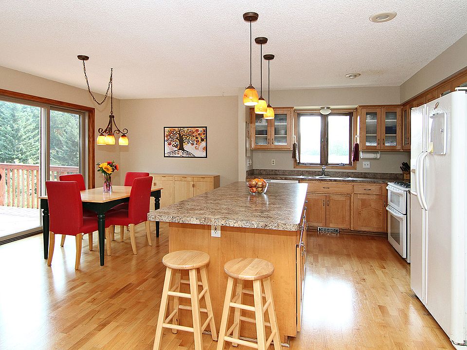 1st image of 3860 Westbury Dr