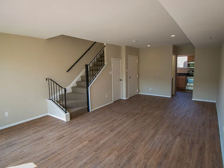 Maplewood Villas — Photo 62