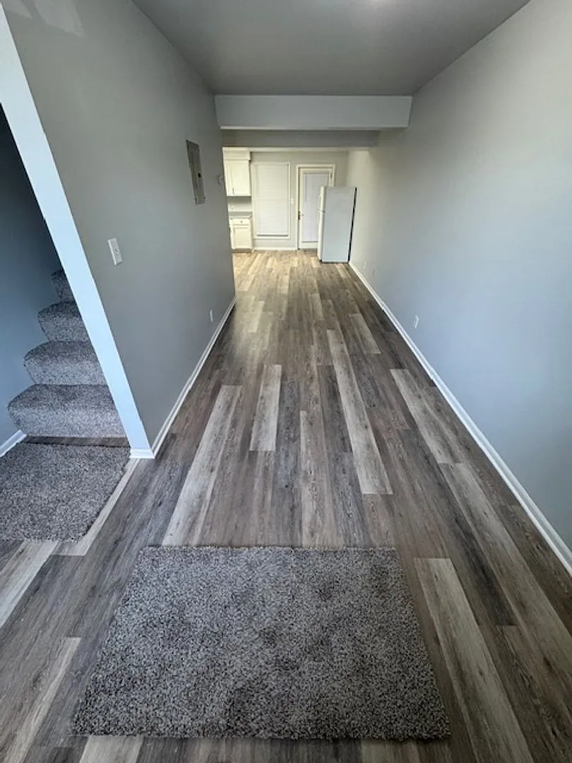 3042 W 100N — Photo 3