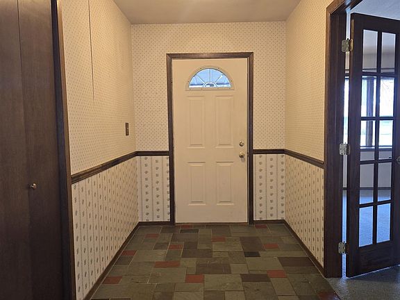 5th image of 5563 Palisades Pkwy