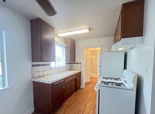 2596 Jefferson St, Carlsbad, CA 92008