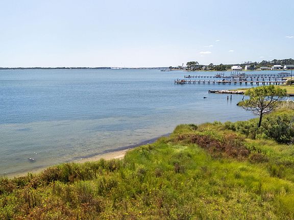 2nd image of 174 Miramar Rd Lot 1