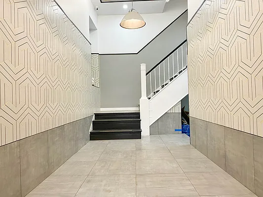 Rented by Bond New York | media 29