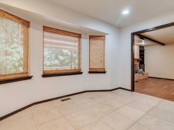 Kitchen nook with plenty of room for table and chairs and gr