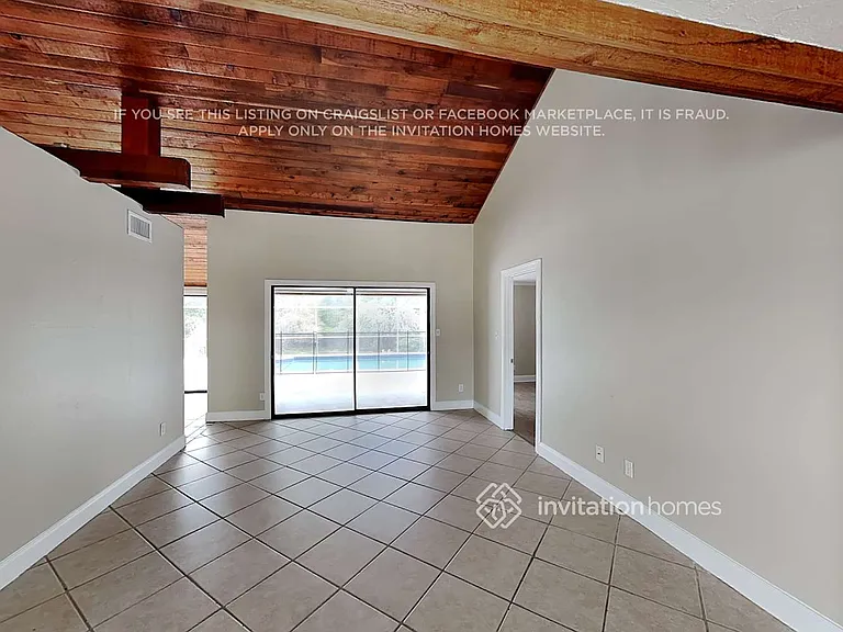 4003 Bent Tree Blvd — Photo 5