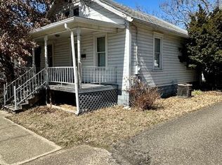 204 10th St, Glen Dale, WV