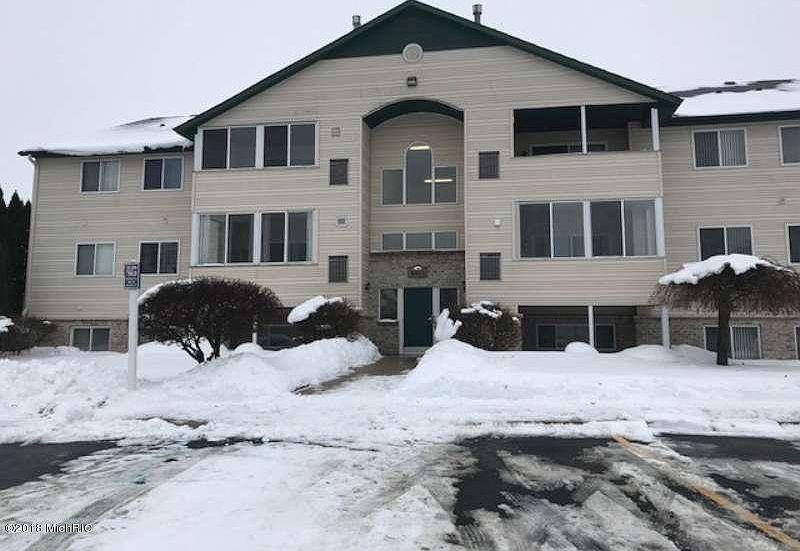 1st image of 5883 Crosswinds Dr Unit 22