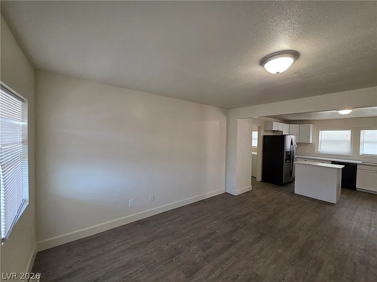1590 Mustang Dr — Photo 83