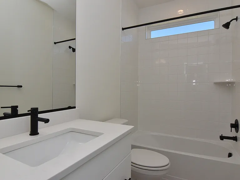 24700 Michael Isler Ave — Photo 15