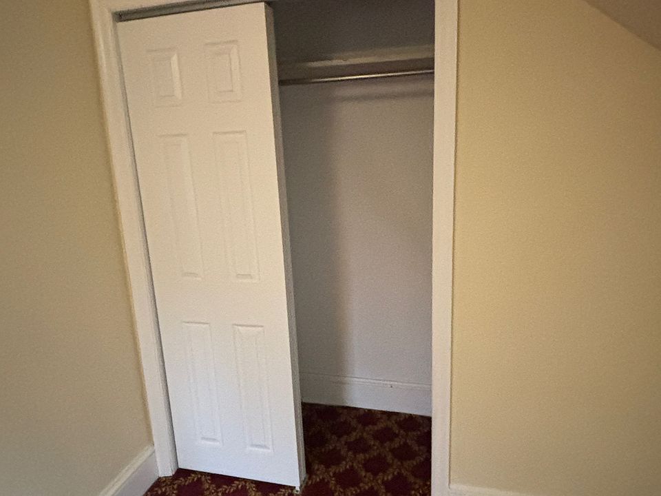 1st image of 8 Paul Nelms Dr APT 10