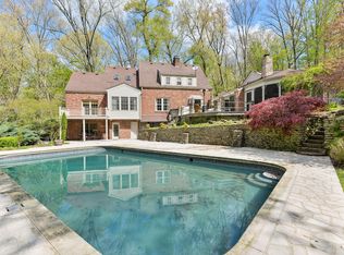 8200 Wolf Pen Branch Rd, Prospect, KY 40059