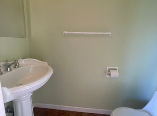 10296B Alpine Dr #B, Cupertino, CA 95014