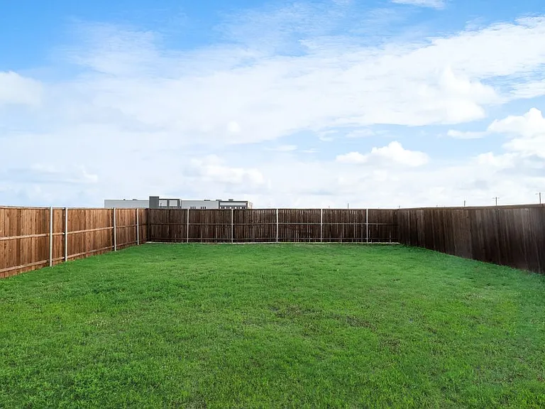1012 Barkers Pond Ave — Photo 19