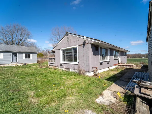 817 N Grant St, Gas City, IN 46933