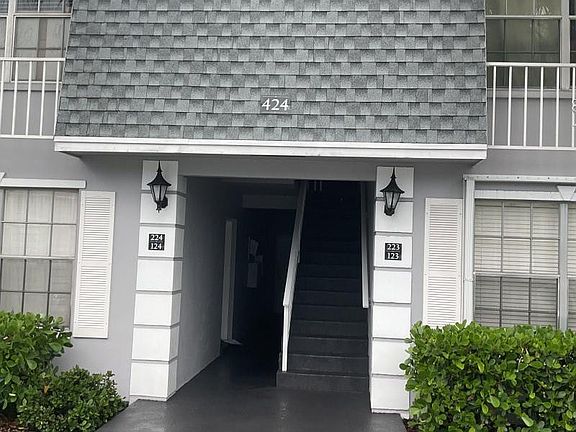 2nd image of 424 NW 70th Avenue #123