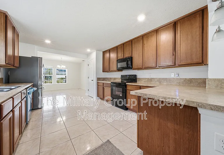 391 Hepburn Rd — Photo 13