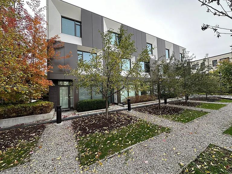 51 Paul Lane Gdns #1 — Photo 10