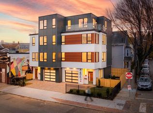 286 Broadway #1, Cambridge, MA 02139