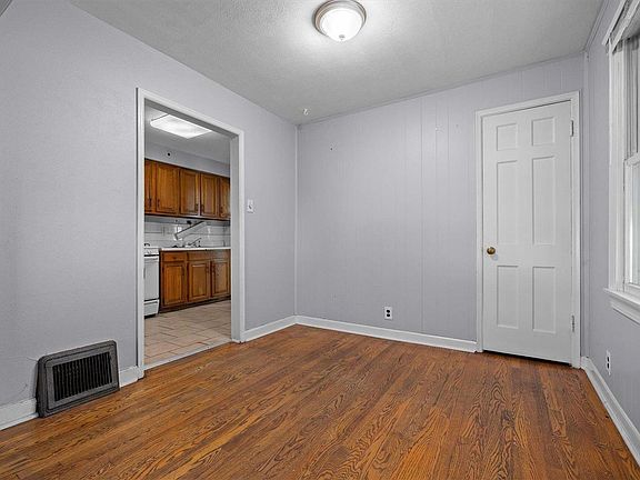 5th image of 1066 Gabriel Dr