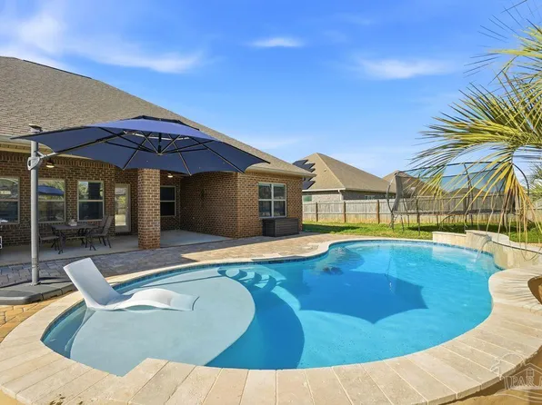 2660 Carrington Lakes Blvd, Cantonment, FL 32533