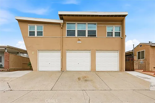 219 W Riggin St #C Photo 1