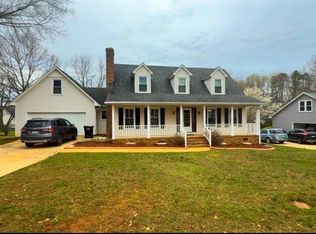 6 Hudders Creek Way, Simpsonville, SC 29680