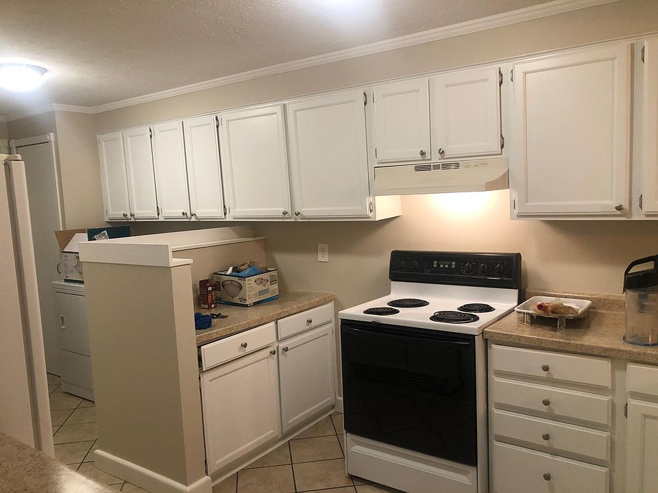 2nd image of 6259 Forest Park Dr #4