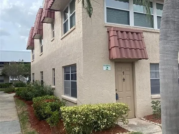 10033 64th Ave N APT 1, Saint Petersburg, FL 33708