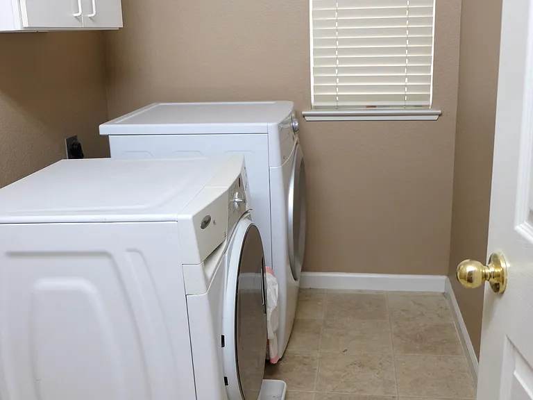6732 Altesino Dr — Photo 11