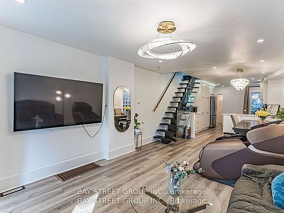5th image of 397 Kingston Rd