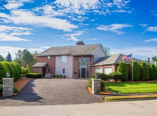 26 Pevwell Dr, Saugus, MA 01906
