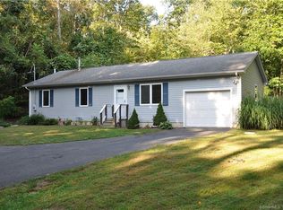 75 Pond Meadow Rd, Killingworth, CT 06419
