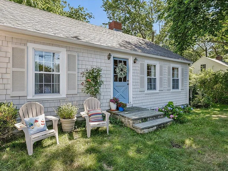 31 Perkins Rd — Photo 3