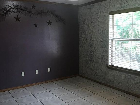 4th image of 6835 Blue Spruce St