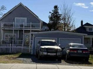 355 Peckham St, Fall River, MA 02724