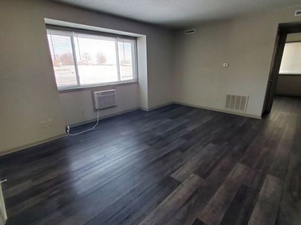 235 Ash St #12