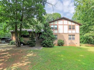 9312 Pinenoll Ln #24, Charlotte, NC 28215