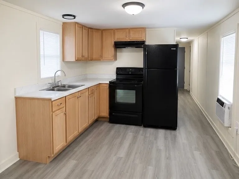 1012 Delcambre Rd #W — Photo 3