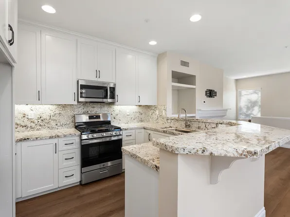 5030 E Tenderrow Pl, Orange, CA 92867