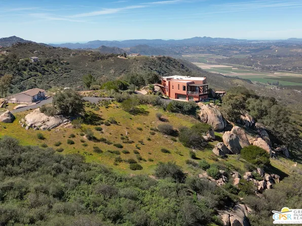 19210 Highland Hills Dr, Ramona, CA 92065