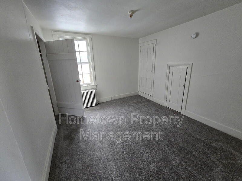 1st image of 108 S High St #2