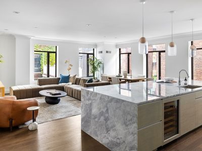 45 Temple St #202, Boston, MA, 02114