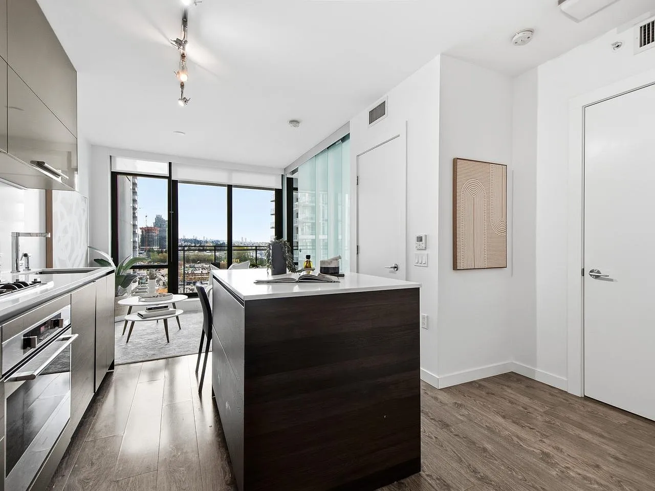 1 bed, 457 sqft, $2,250 — Photo 3