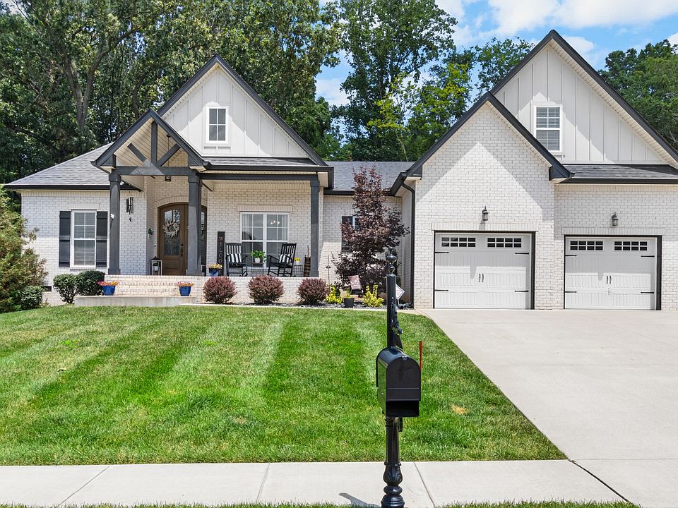 1st image of 105 Beechcrest Ct