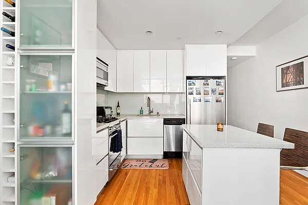 Rented by Douglas Elliman | media 8