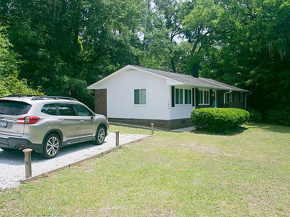3rd image of 2420 1st Blvd