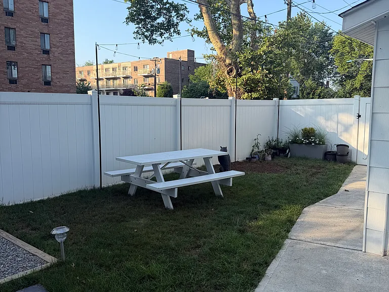 262 Anderson St #2 — Photo 47